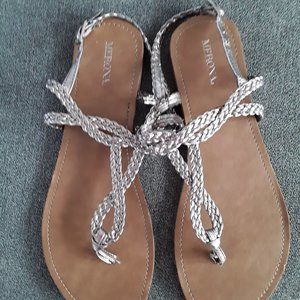 Merona Womens Sandals size 9.5 Silver